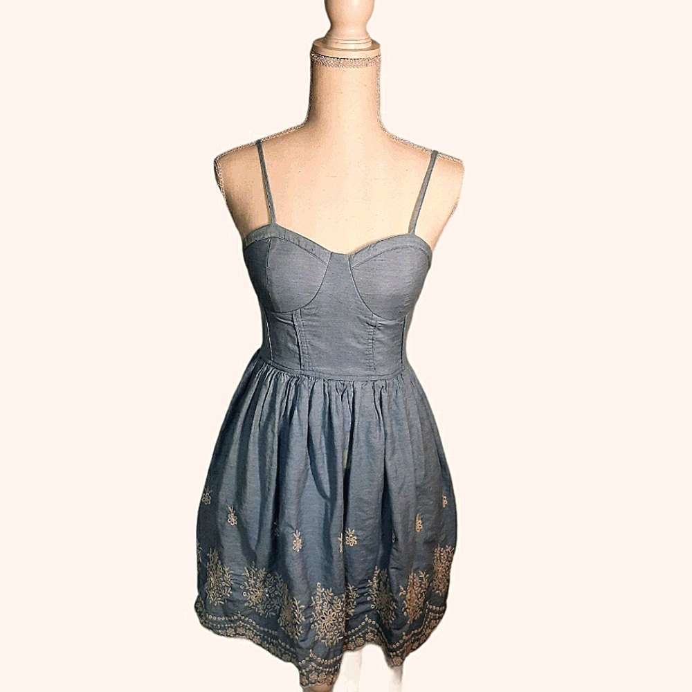 🛑SOLD🛑American Rag Denim Eyelet Dress